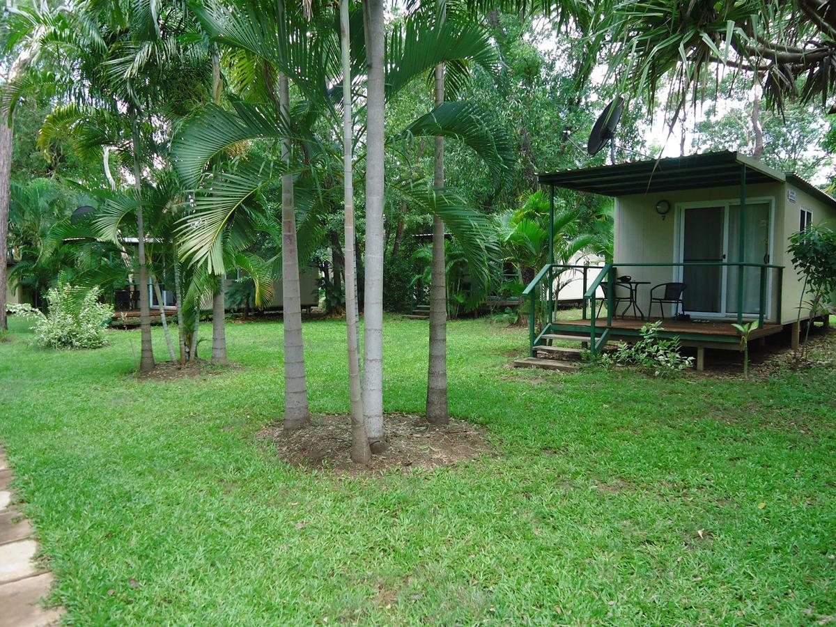 Отель Pandanus On Litchfield Batchelor Экстерьер фото